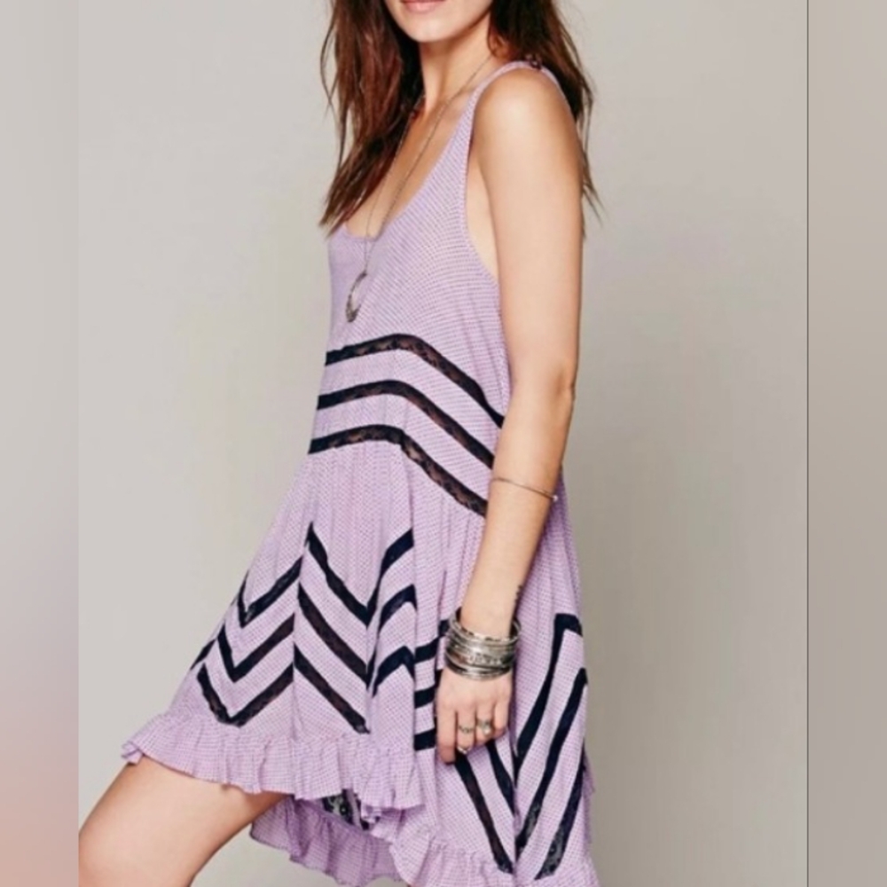 🦋 FREE PEOPLE Lilac Trapeze Slip